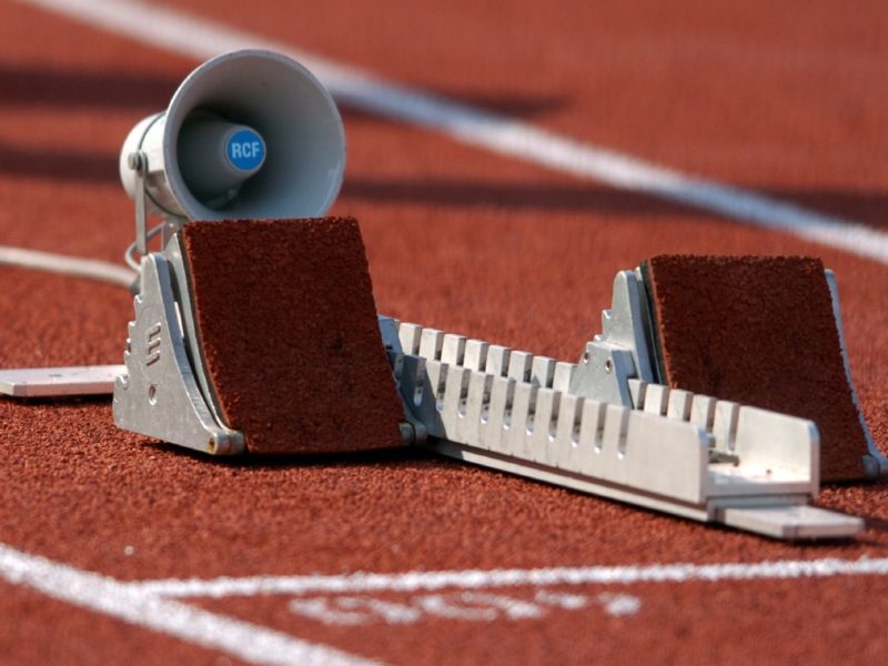 Startmaschine für den Wettkampf mit IAAF-Zertifikat von artec Sportgeräte
