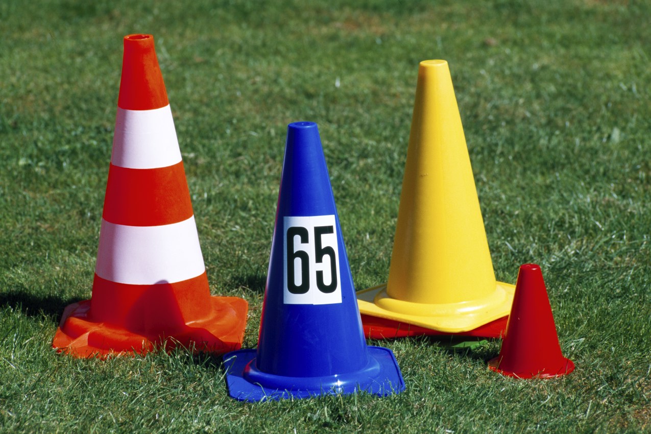 Plastic marking cones, height: 17 cm, color: red