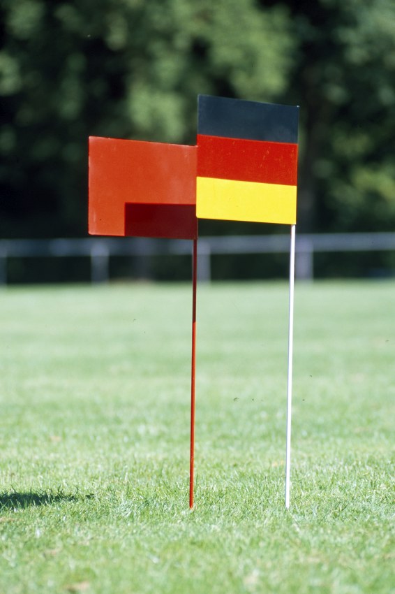 Marking flag "Deutscher Rekord" from artec Sportgeräte
