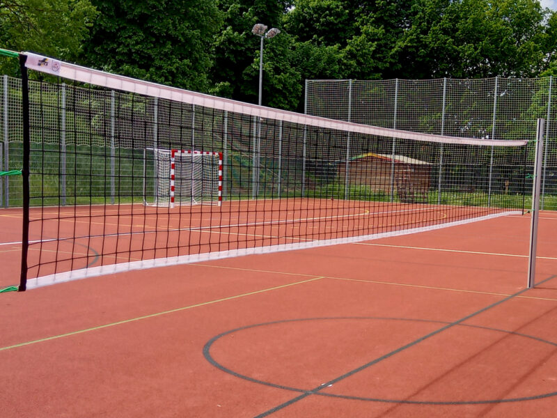 Volleyball net for competition